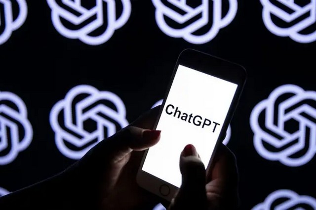 ChatGPT � ��� ��-�������� ����������� �� ������ � Downdetector ������������ ������ ������� �����