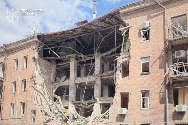 � ���������� ���������� ����� �� ������ � ���� �������� � 9 �������