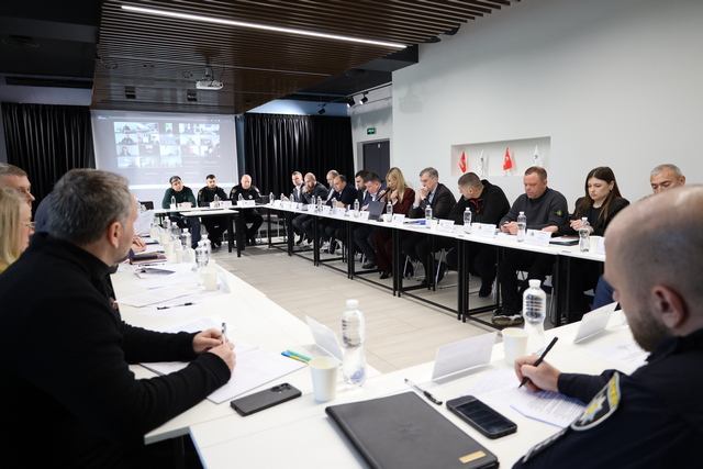 ������� ���������� �������� �� ���������� �� ������� ����: � ������� ��� �������� �������� �������� ������ �����