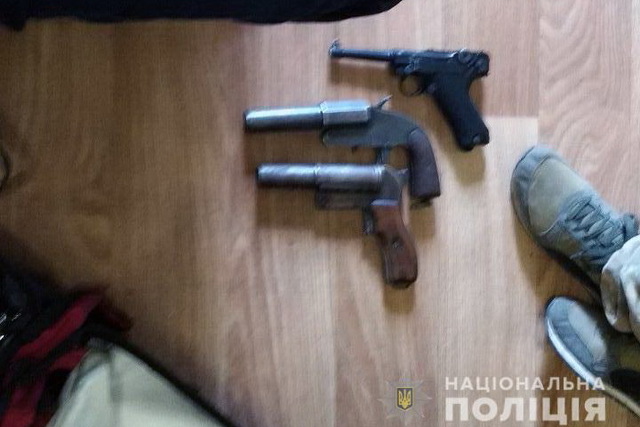 � ������ � �������� �������������� ����������� ���������� 3 ��������� � 115 ��������