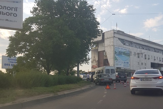 � ������ ��������� ��� � ������ ��������: ������������ ������