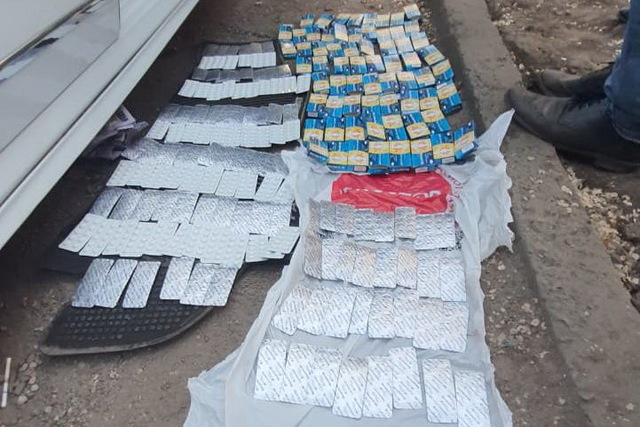 В Кривом Роге задержали перевозчиков прекурсоров: из последних делали наркотики для днепрян