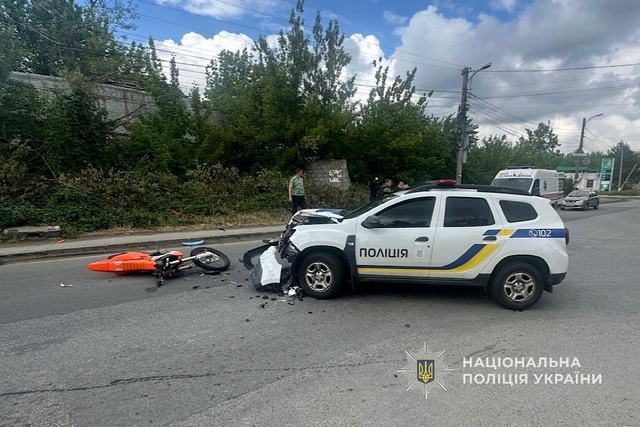    ³  Renault   ,     