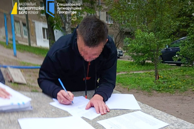 Суд взял под стражу экспрокурора с Днепроптеровщины