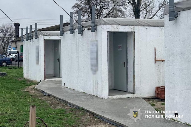 Судитимуть ексочільника громади на Дніпропетровщині, який закупив непридатні укриття для дітей, завдавши 5 млн грн збитків