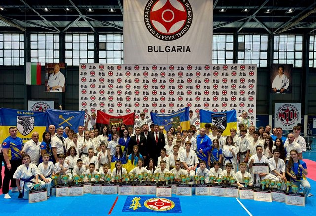 Спортсмены из Днепра стали призерами чемпионата Европы по киокушинам каратэ