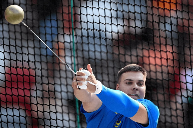 Метальник молота Михайло Кохан з Дніпра став віцечемпіоном Франції на клубному чемпіонаті