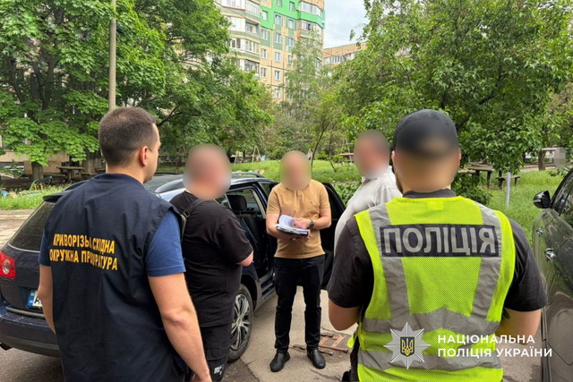 Продавав авто, призначені для ЗСУ: у Кривому Розі затримали шахрая