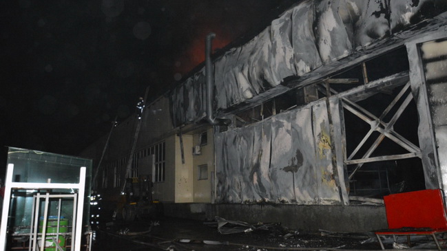 � ����� ��������� ������ � ����������� ����