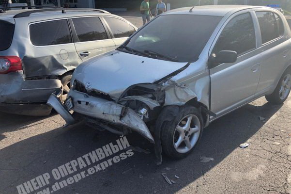 � ������ �� ����������� ����������� Volkswagen � Toyota