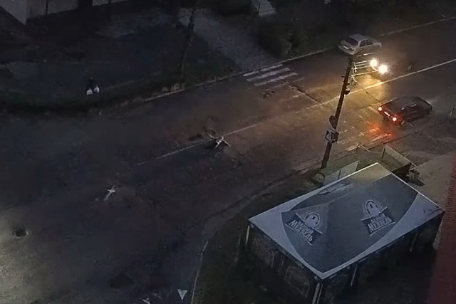 В Каменском водитель Audi насмерть сбил пешехода на «зебре»: видео момента