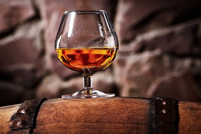 7 причин попробовать коньяк Квинт от Drinkhouse