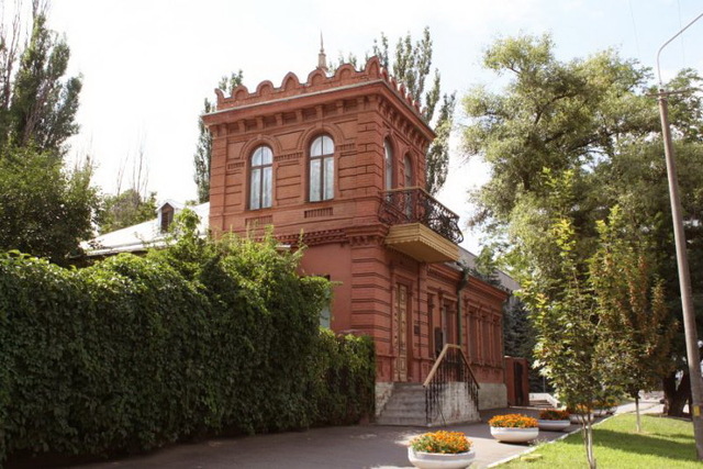 Усадьба Яворницкого возобновляет полноценную работу