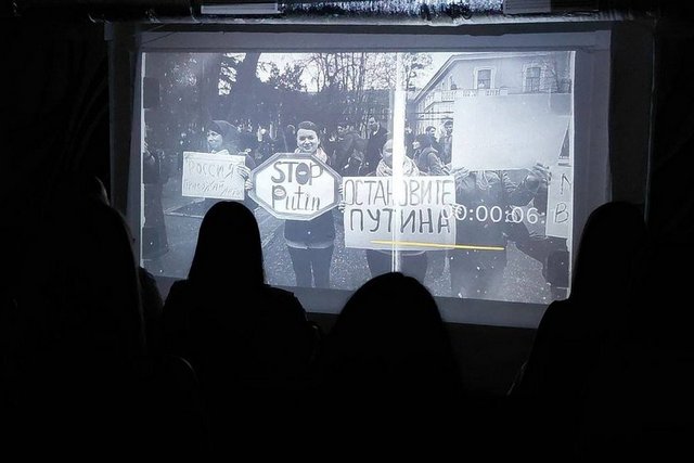 Кадр з фільму «Люди кольору свободи». У Дніпрі відбувся показ фільму про боротьбу та спротив окупації в Криму та на ТОТ України