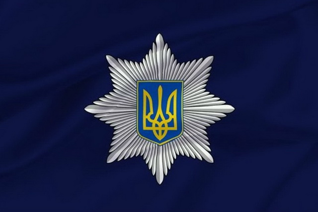 В Кривом Роге неизвестные повредили портреты погибших защитников на мемориале