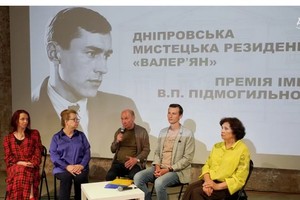 ����� �������������� ���������� ��� ������� � ������