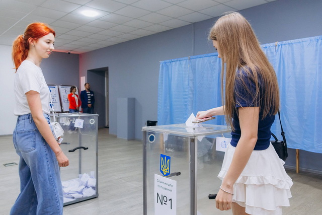 У ДНУ та «Дніпровській політехніці» обрали нових старих ректорів