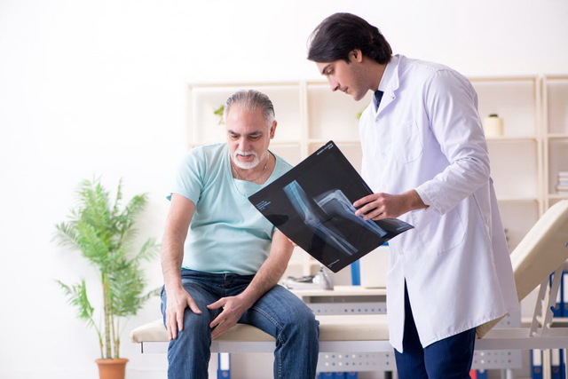 Коли необхідно протезування колінного суглоба?