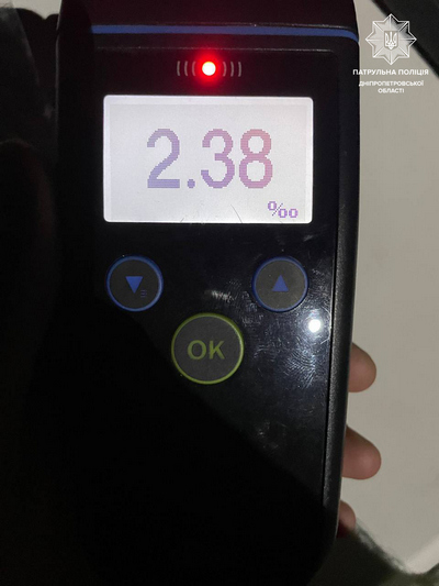        䳿         