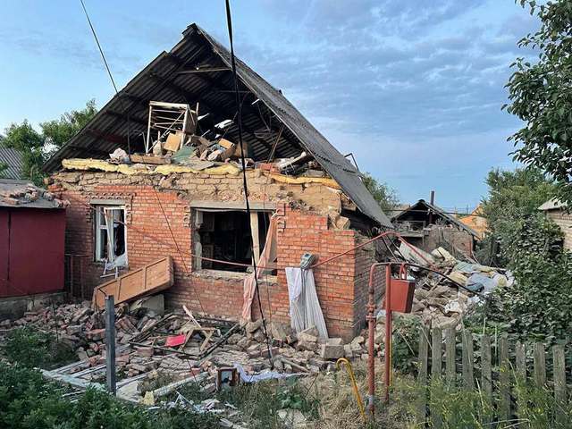 Вже чотири роки місто-герой Нікополь – під безперервними обстрілами ворога
