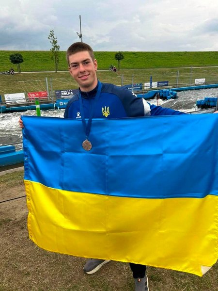 Днепрянин завоевал «бронзу» на этапе Кубка Европы по гребному слалому