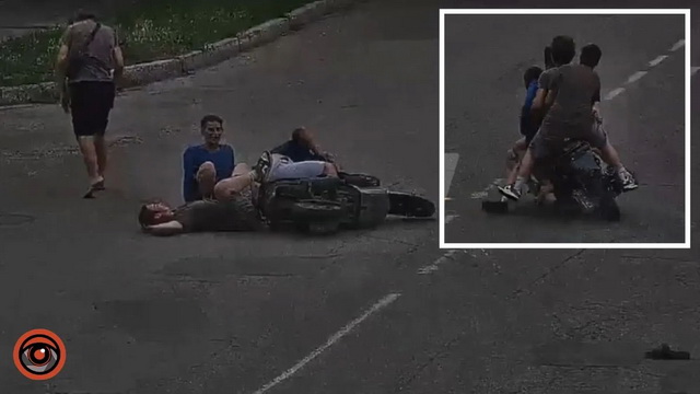 В Каменском четверо подростков на одном скутере попали в ДТП: видео момента