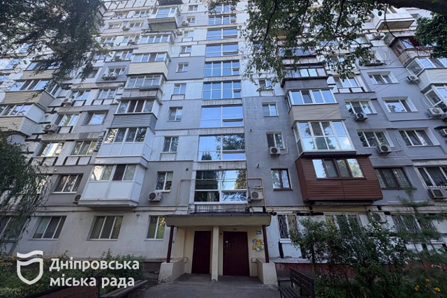 У Дніпрі після ворожої атаки рф повністю відновили будинок ОСББ