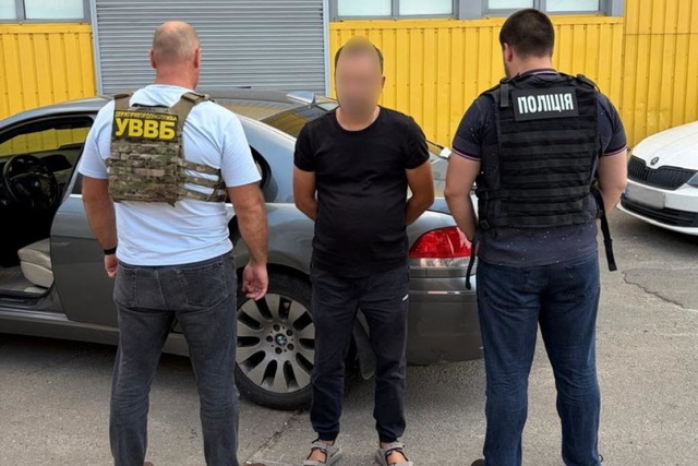 $8 000 за переправку в Беларусь – днепрянина задержали после получения первого транша