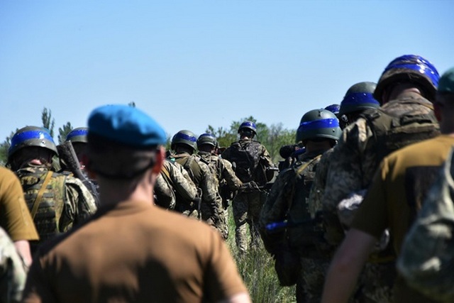 Фото: 36 ОБрМП В ВСУ проверяют комплектование подразделений