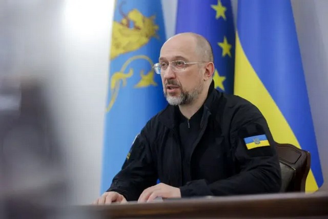 В Україну повернуться відключення світла: Шмигаль озвучив терміни