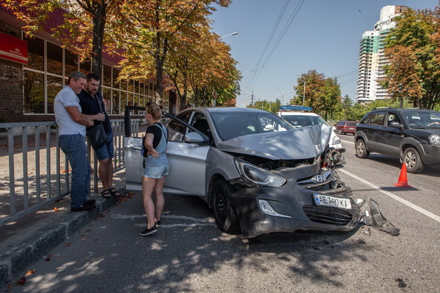       Volkswagen  Hyundai:  