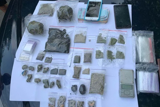 В Днепре задержали 36-летнего дилера с 40 слип-пакетами с наркотиками