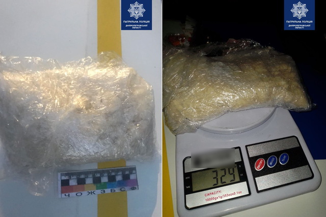 Пакет с 300 граммами псевдоэфедрина обнаружили патрульные у велосипедиста