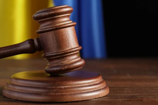 На Дніпропетровщині судили екс-директора фірми, яка ремонтувала дороги