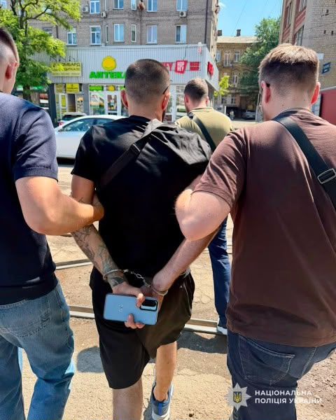 У Дніпрі судитимуть 32-річного чоловіка за пограбування сусіда по палаті