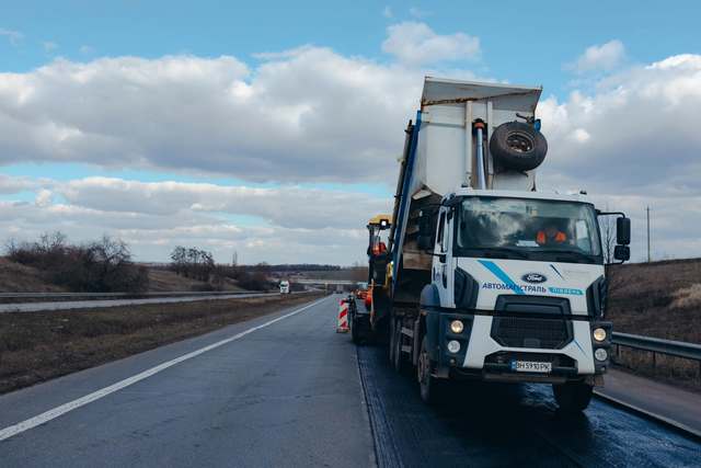 344 мільйони гривень витратять на дві ділянки дороги на Дніпропетровщині