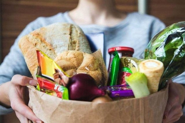 На Днепропетровщине будут бесплатно раздавать продуктовые наборы: кто сможет получить