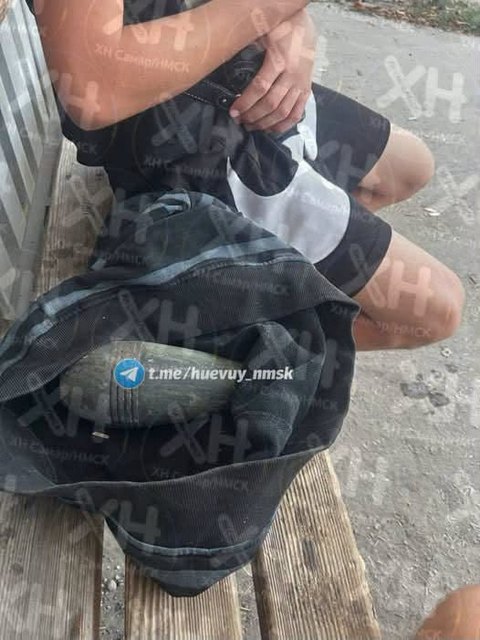 На місцях вибухів у Піщанській громаді діти збирають… боєприпаси