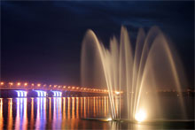     2005