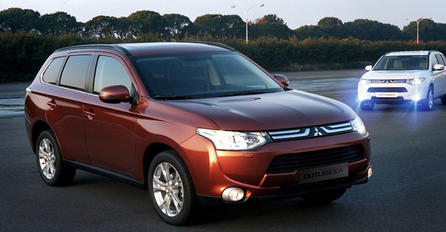 � ���������� ������� Mitsubishi Outlander � ��������� �� 42 700 ���!