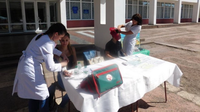 Фото: www.5692.com.ua В Каменском прошли бесплатные курсы по оказанию первой медицинской помощи