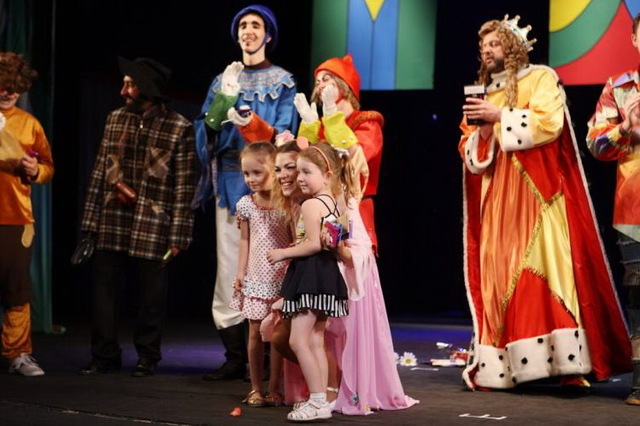 В Каменском стартует проект «Дети в театре»