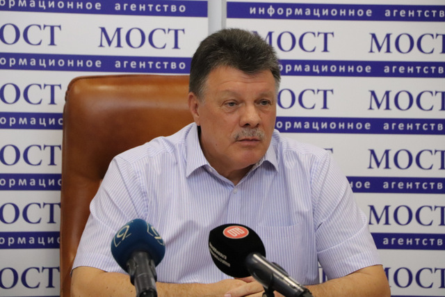  : C 2013     