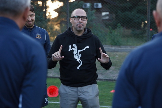 Новый тренер СК «Днепр-1» - в топ-3 по зарплате в Украине