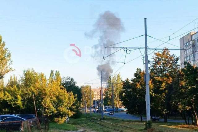Масштабна пожежа в на лівому березі Дніпра: в ДСНС повідомили подробиці