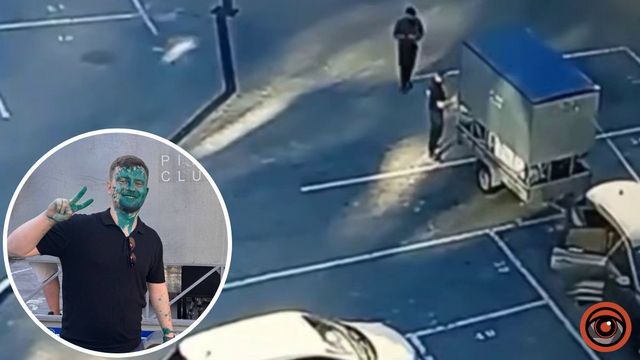 На парковке в Днепре мужчине плеснули в лицо зеленкой: полиция разыскивает нападающего