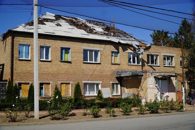 У Червоногригорівці на Нікопольщині вороги атакували амбулаторію та селищну раду