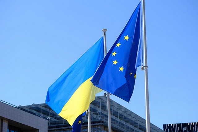 ЕС одобрил выделение Украине почти 3 млрд евро