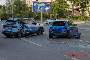 � ����� �� ������������� ��������� Mitsubishi, Mazda, Jac �� Peugeot: ��� ����������