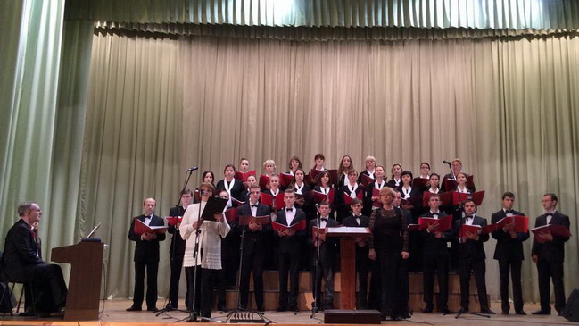 Известный французский органист Жан-Мари Леруа выступил в Каменском